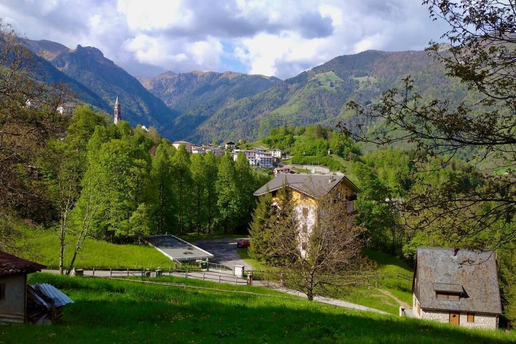 Appartamento Panoramico Casa Gerro Averara المظهر الخارجي الصورة